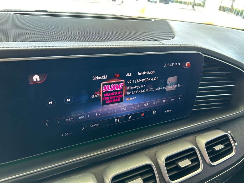 Used 2023 Mercedes-Benz GLS 450 4MATIC w/ AMG Line Exterior image 7