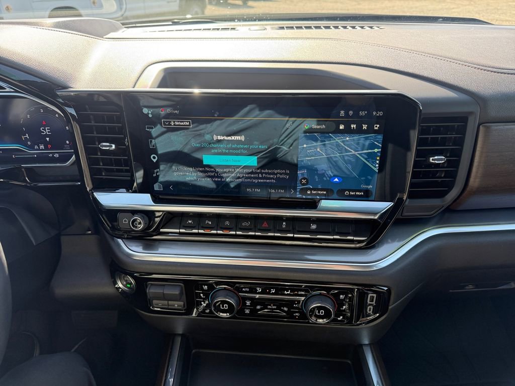 Used 2024 Chevrolet Silverado 1500 High Country image 21
