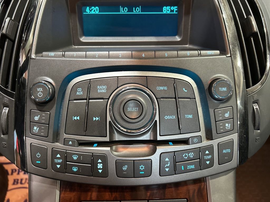 Used 2010 Buick LaCrosse CXL w/ Luxury Package AWD/4WD image 33