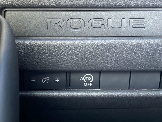 New 2026 Nissan Rogue S image 15