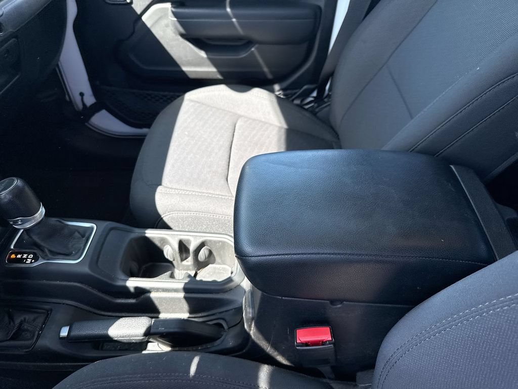 Used 2023 Jeep Gladiator Sport AWD/4WD image 25
