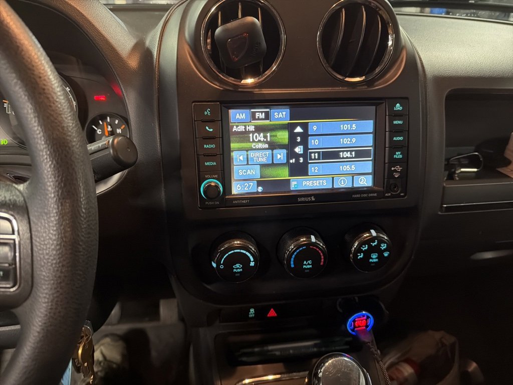 Used 2016 Jeep Patriot Sport w/ Power Value Group image 10