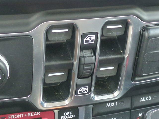 Used 2023 Jeep Wrangler Unlimited Rubicon w/ Steel Bumper Group image 27