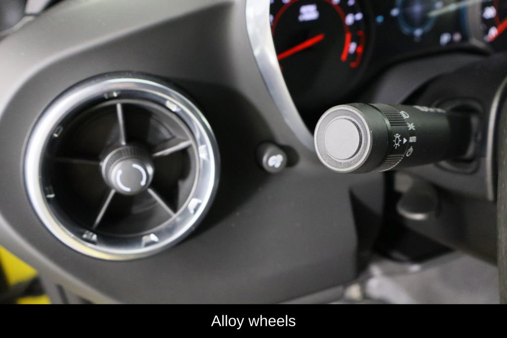 Used 2017 Chevrolet Camaro SS image 16