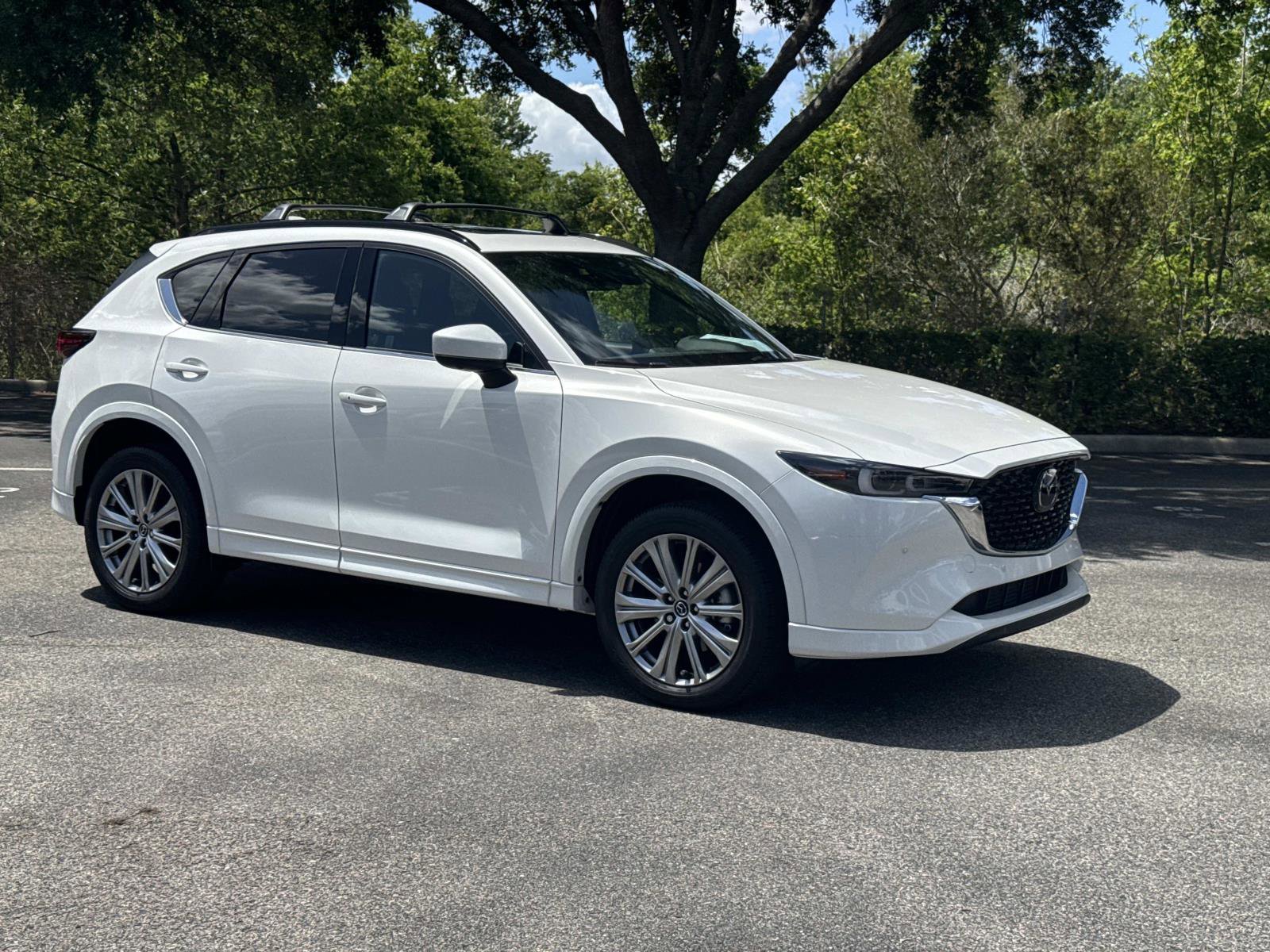 Used 2023 MAZDA CX-5 Signature image 2