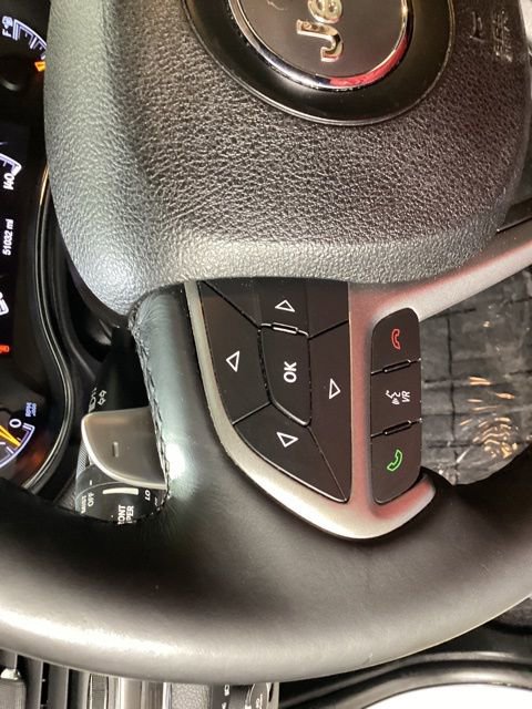 Used 2017 Jeep Grand Cherokee Summit image 29