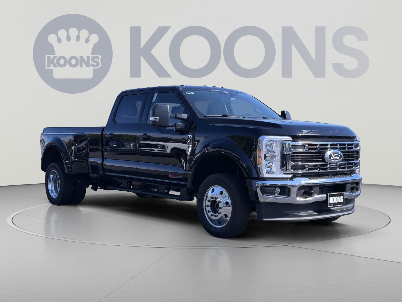 New 2027 Ford F450 XLT w/ 360-Degree Camera Package AWD/4WD image 10