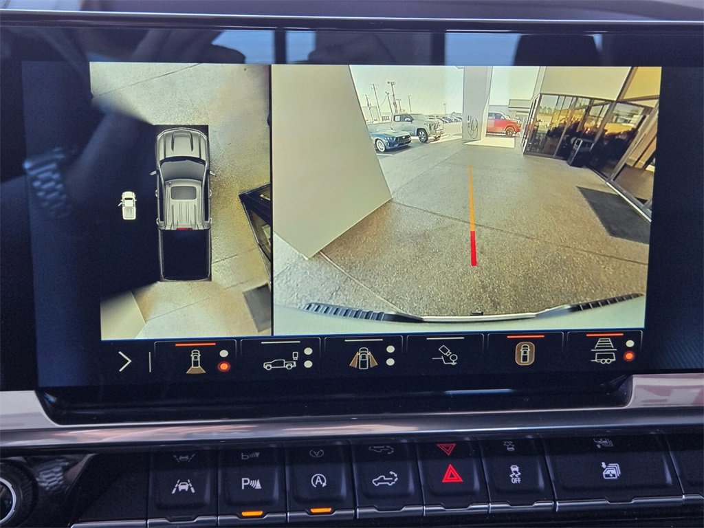 Used 2024 Chevrolet Silverado 1500 High Country w/ High Country Premium Package image 24