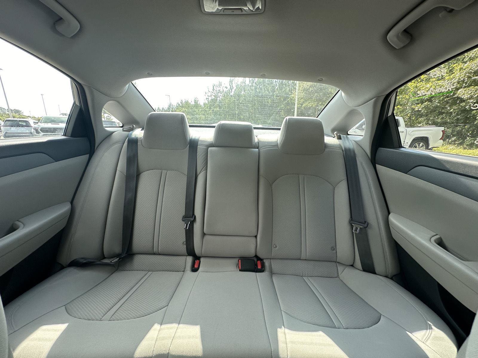 Used 2018 Hyundai Sonata SE FWD image 13