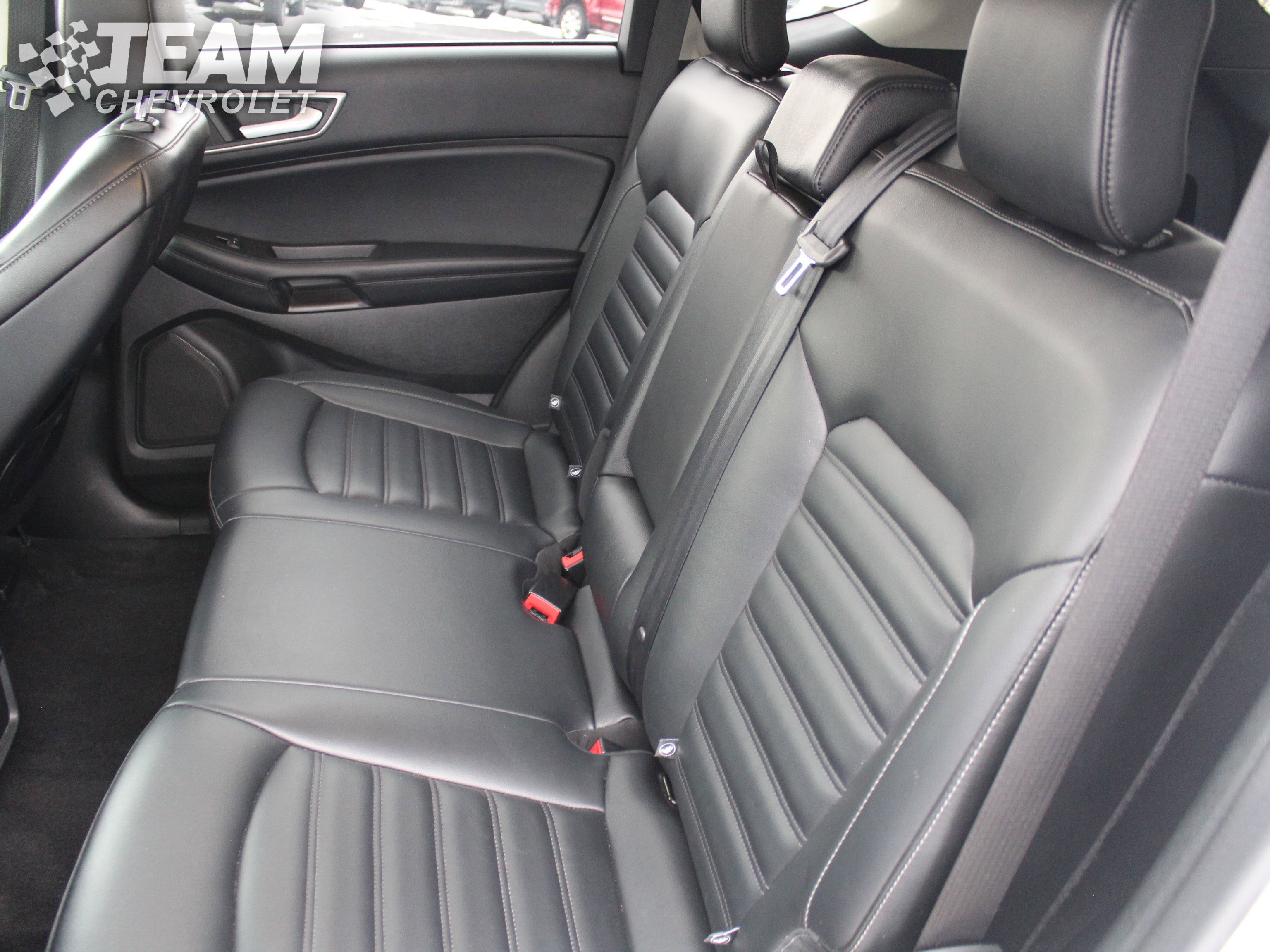 Used 2022 Ford Edge SEL image 21