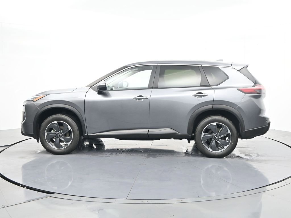 Used 2024 Nissan Rogue SV image 9