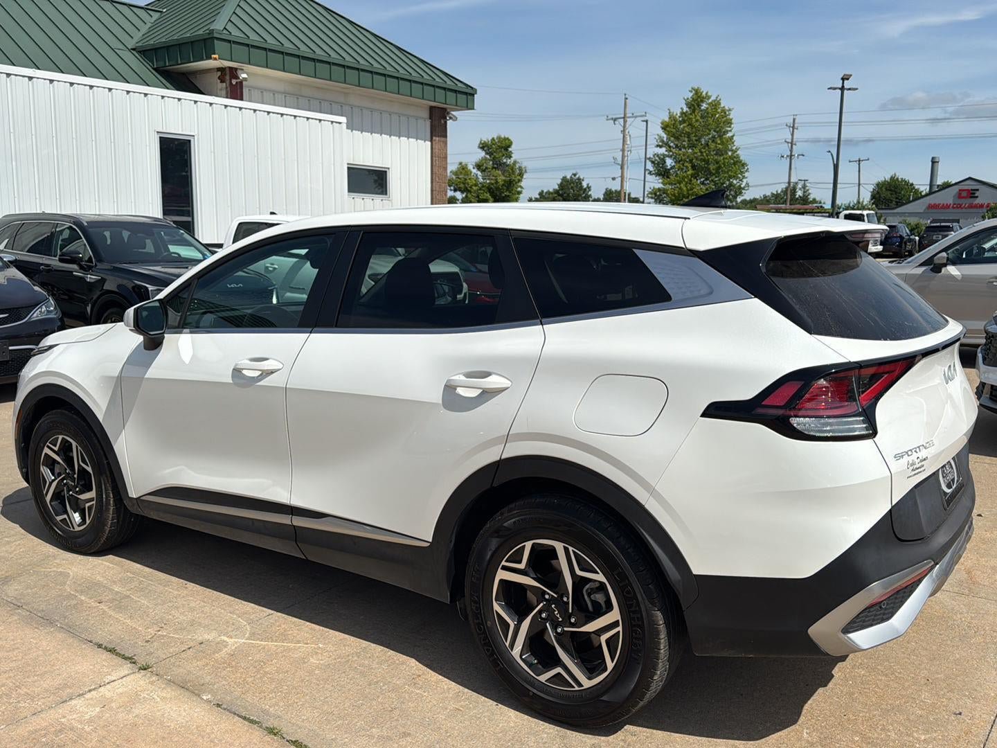 Used 2024 Kia Sportage LX FWD image 6