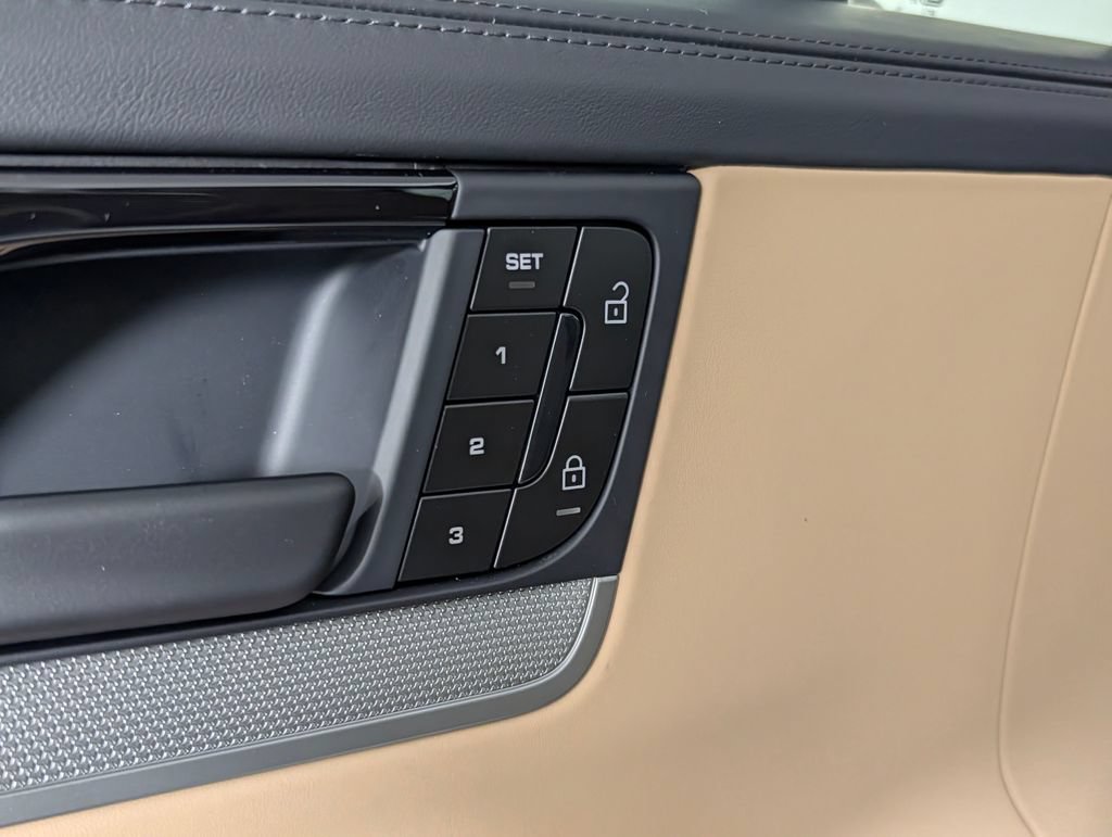 New 2026 Porsche Cayenne AWD/4WD image 26