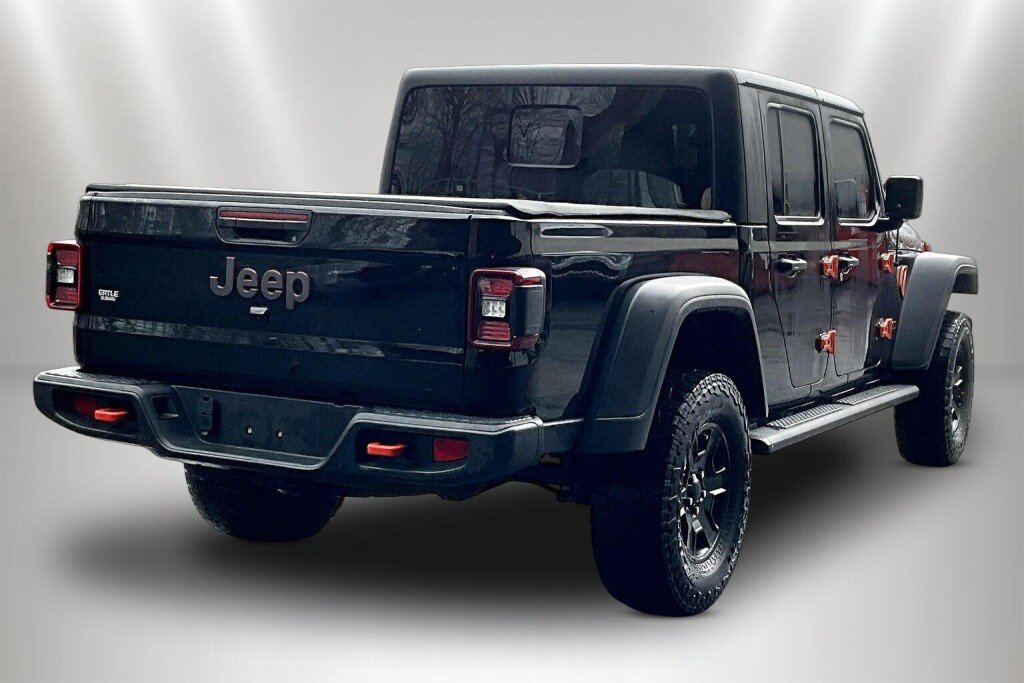 Used 2022 Jeep Gladiator Mojave w/ LED Lighting Group AWD/4WD image 5