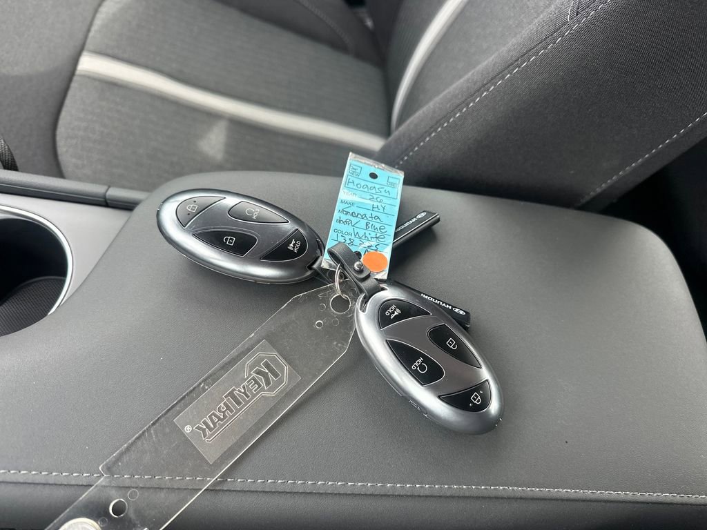New 2026 Hyundai Sonata Blue FWD image 25