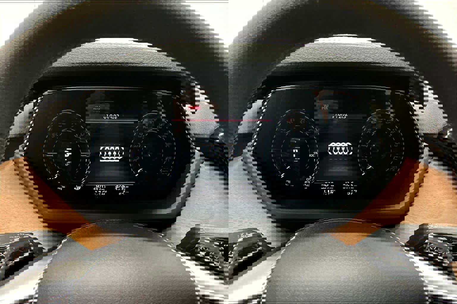 Used 2022 Audi e-tron GT Premium Plus image 22