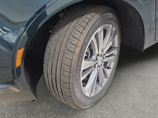 New 2026 Cadillac XT5 Premium Luxury w/ LPO, Floor Liner Package AWD/4WD image 27