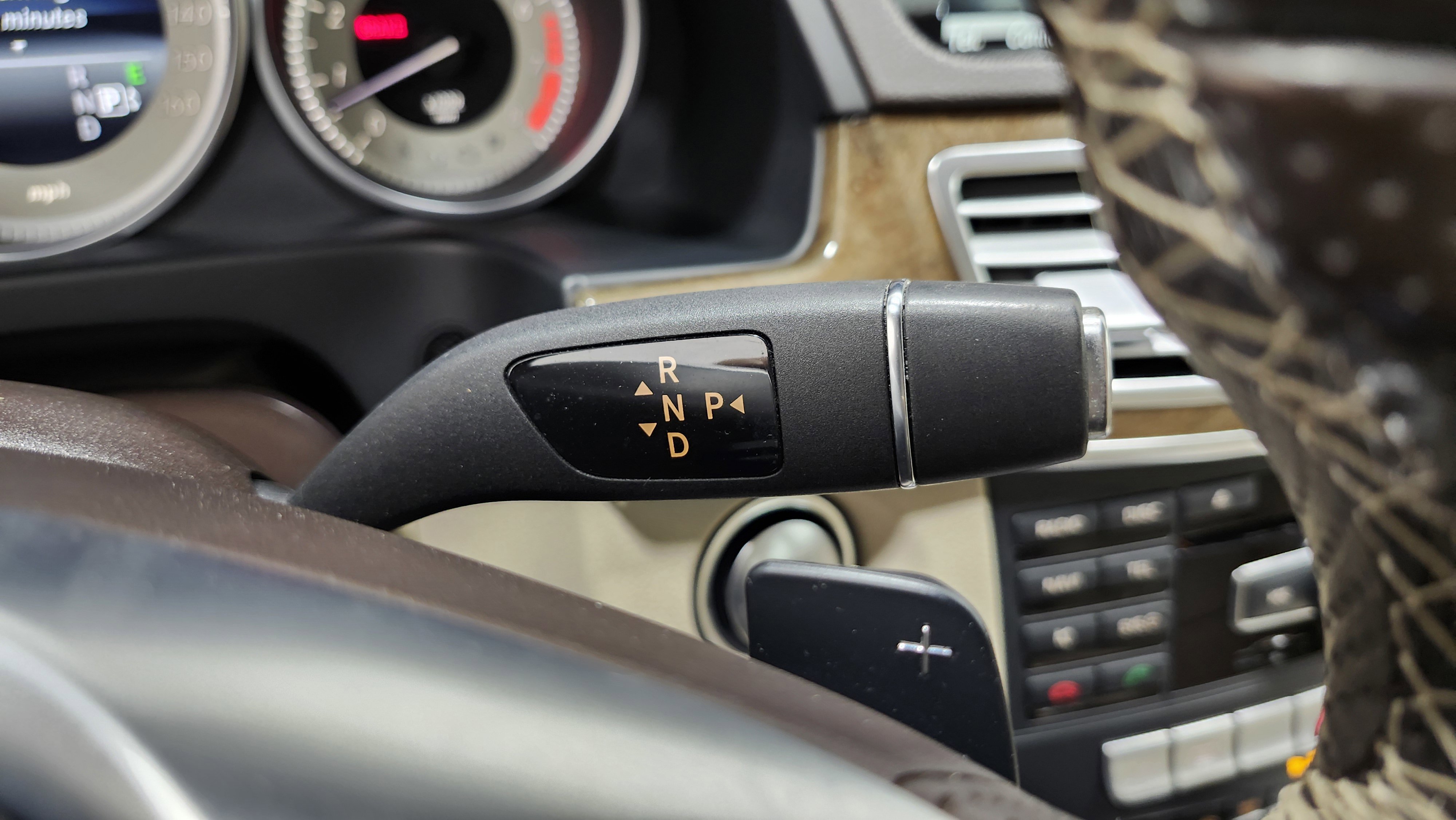 Used 2015 Mercedes-Benz E 350 4MATIC Sedan image 10