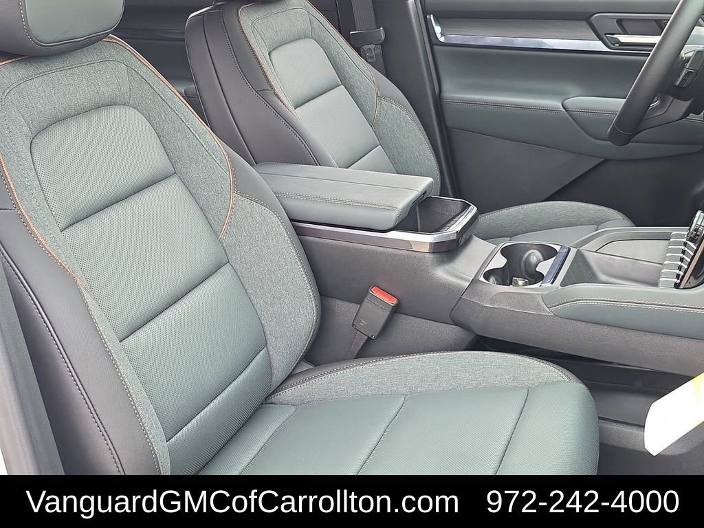New 2026 GMC Terrain AT4 w/ Convenience Package III AWD/4WD image 34