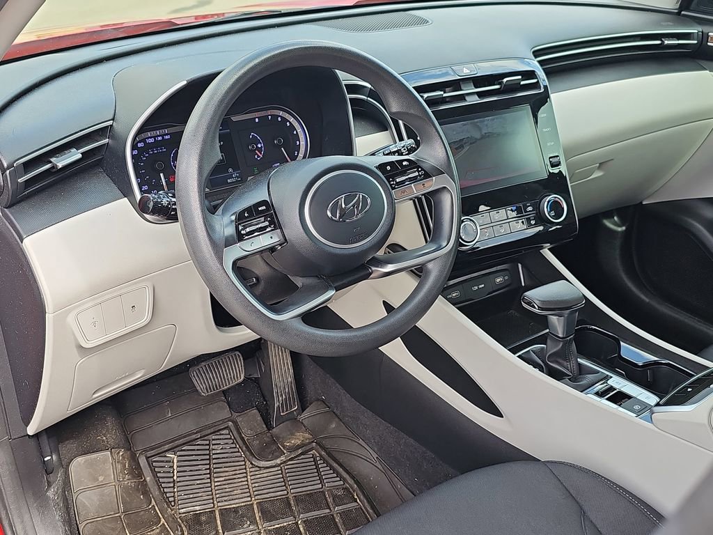 Used 2022 Hyundai Tucson SEL w/ Cargo Package image 16