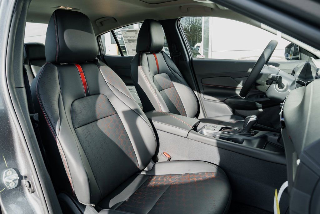 New 2026 Nissan Sentra SR w/ SR Premium Package image 27