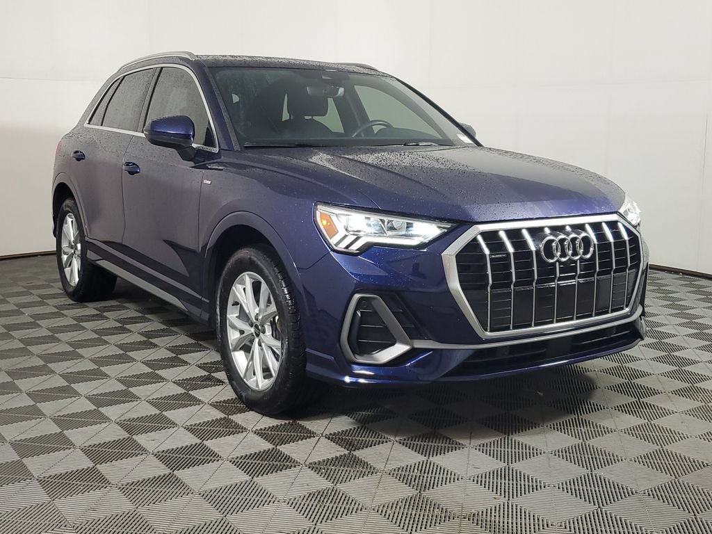 Used 2022 Audi Q3 2.0T Premium Plus AWD/4WD video 1