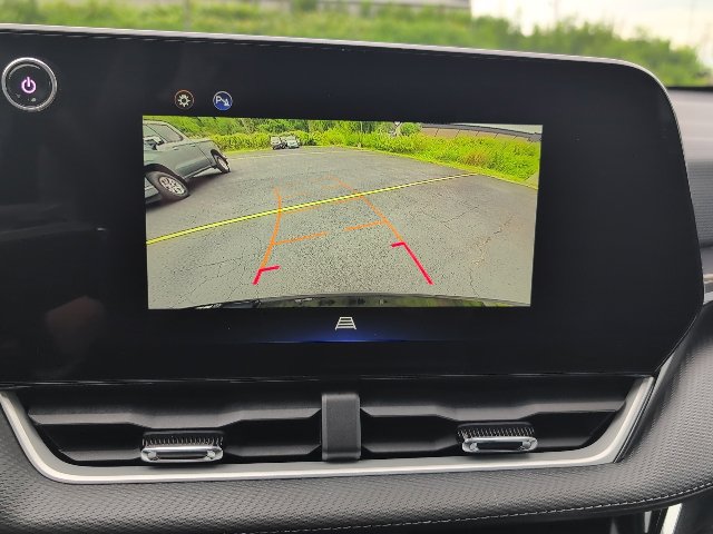 Used 2025 Chevrolet Equinox LT AWD/4WD image 19