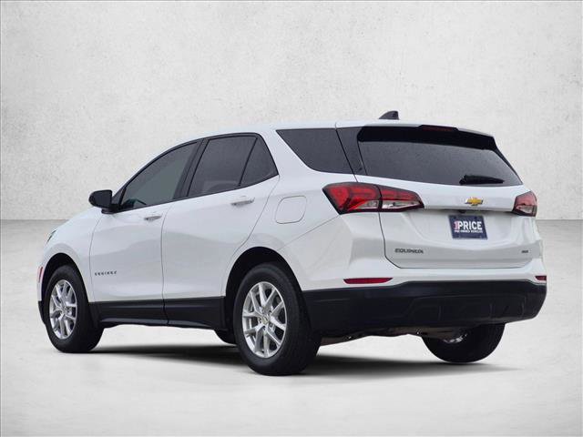 Used 2022 Chevrolet Equinox LS w/ LS Convenience Package AWD/4WD image 8
