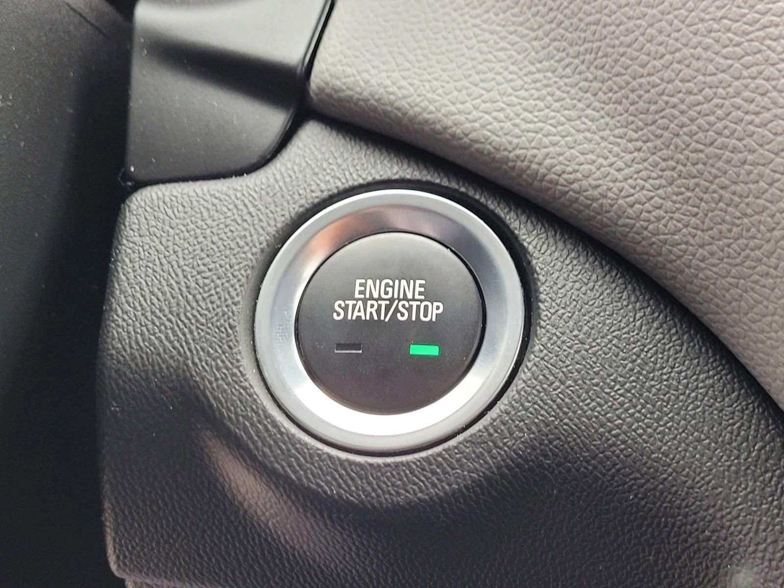 Used 2022 Chevrolet Equinox LS w/ LS Convenience Package image 23