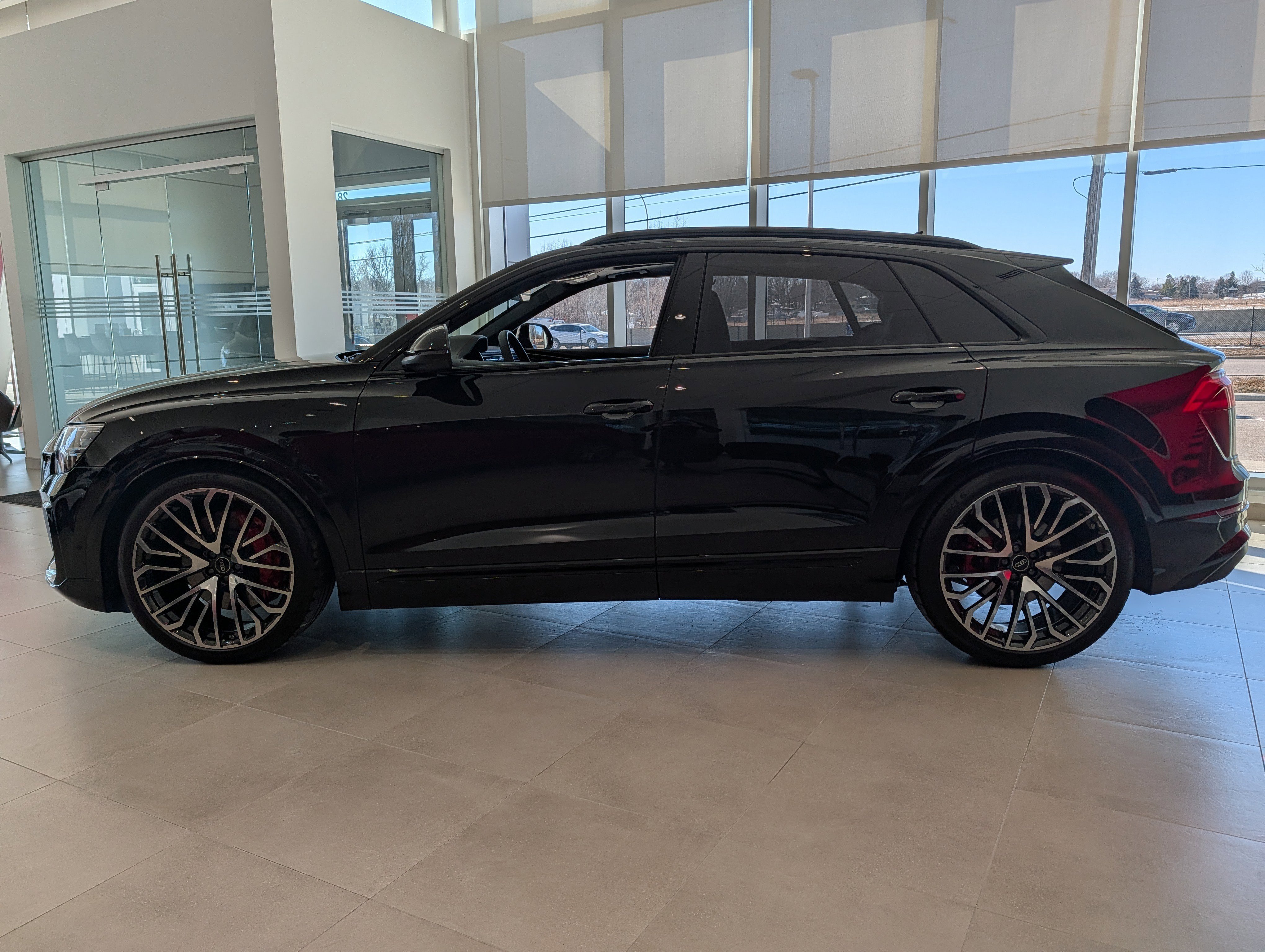 New 2026 Audi SQ8 Prestige image 3