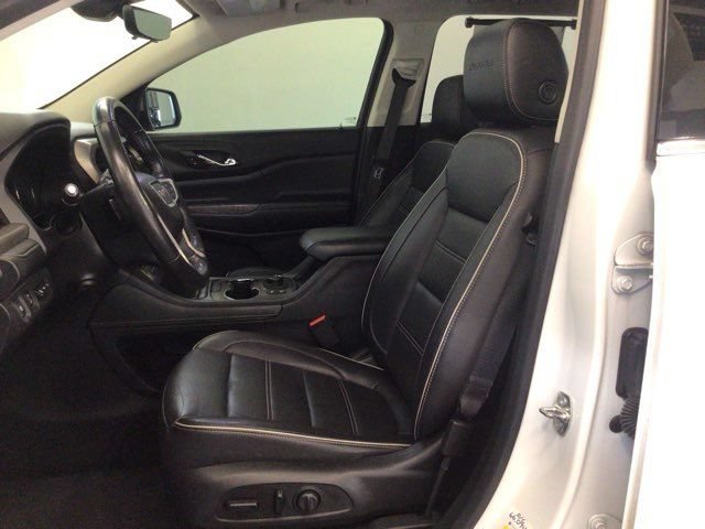 Used 2020 GMC Acadia Denali w/ Denali Ultimate Package AWD/4WD image 9