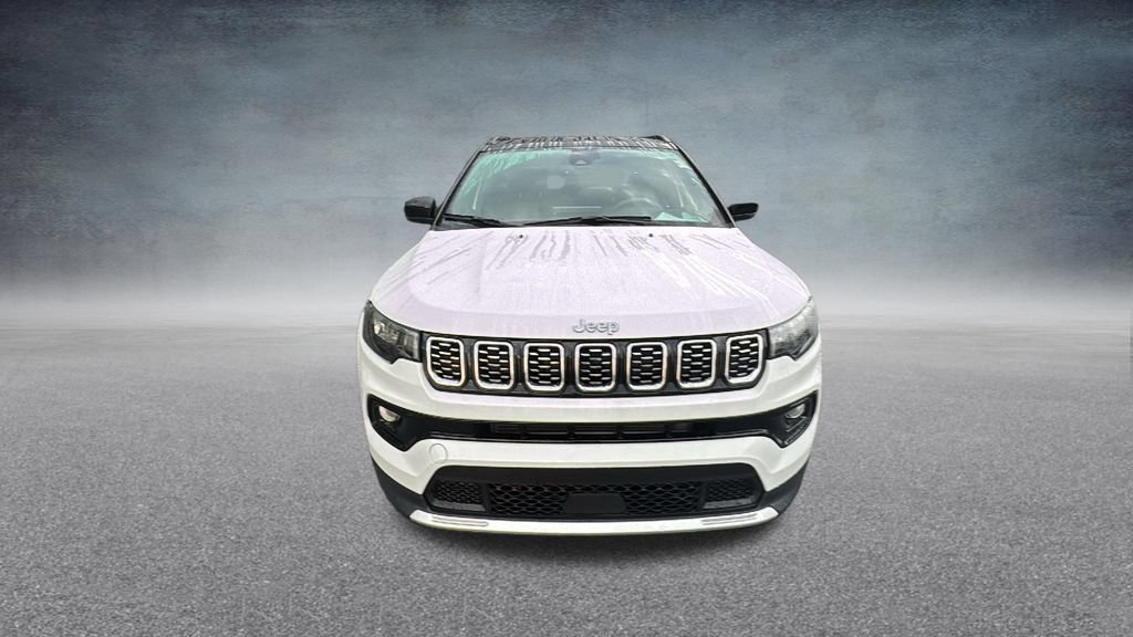 Used 2025 Jeep Compass Limited AWD/4WD image 4