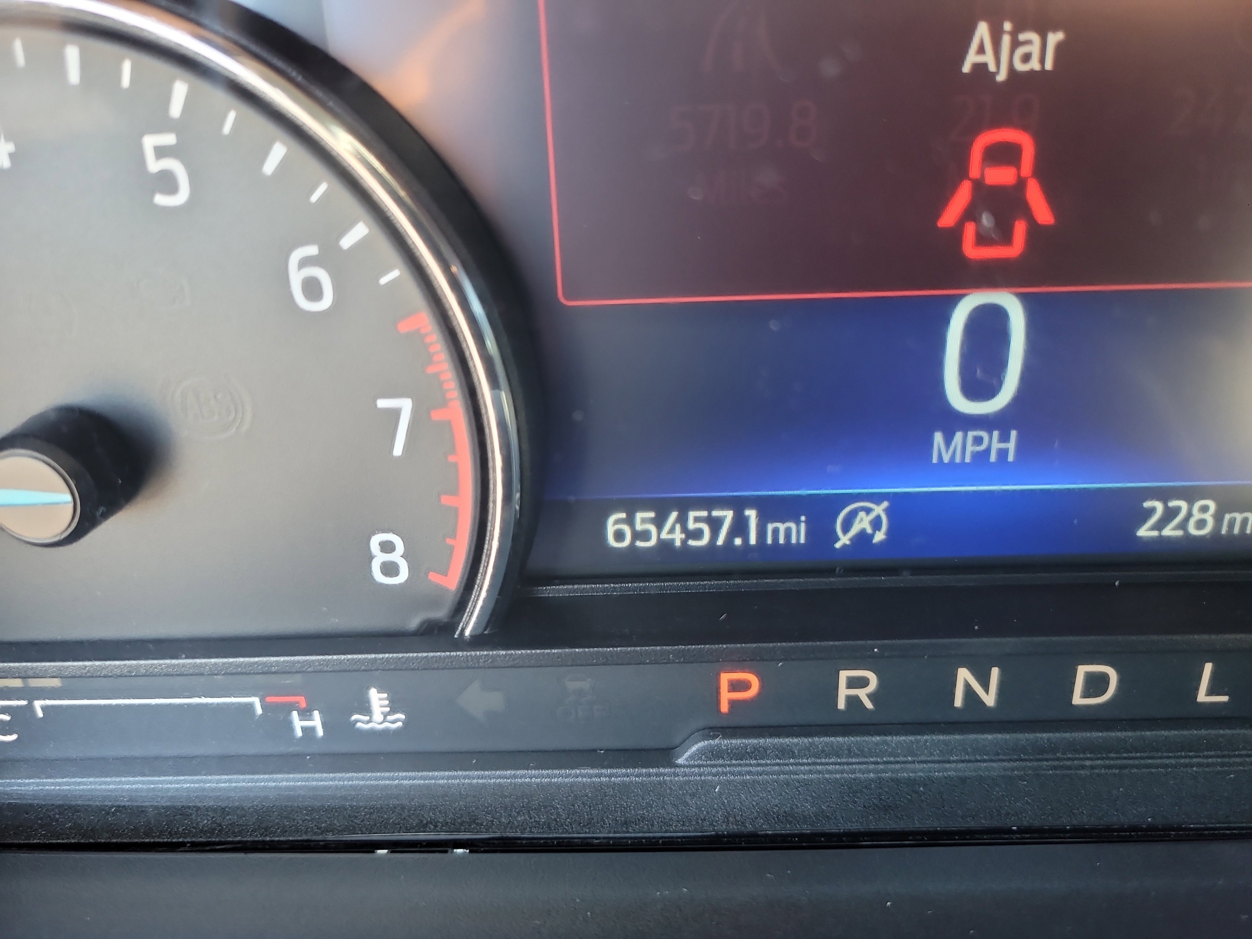 Used 2024 Ford Explorer Limited image 31