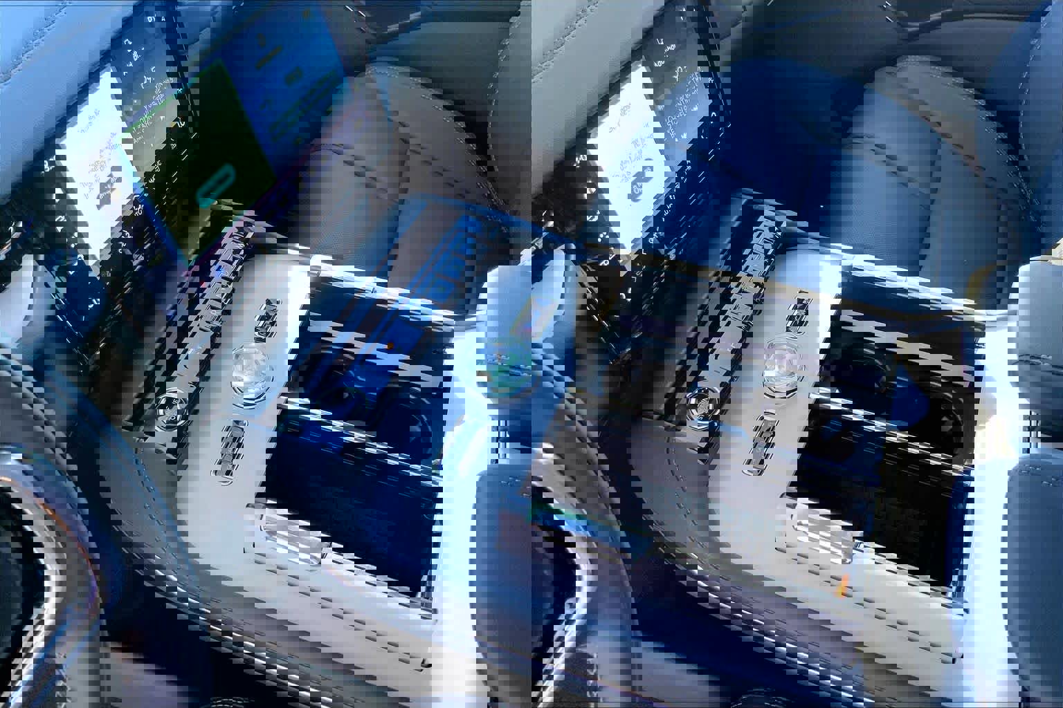 New 2026 Lincoln Navigator L Reserve w/ Jet Appearance Package image 7