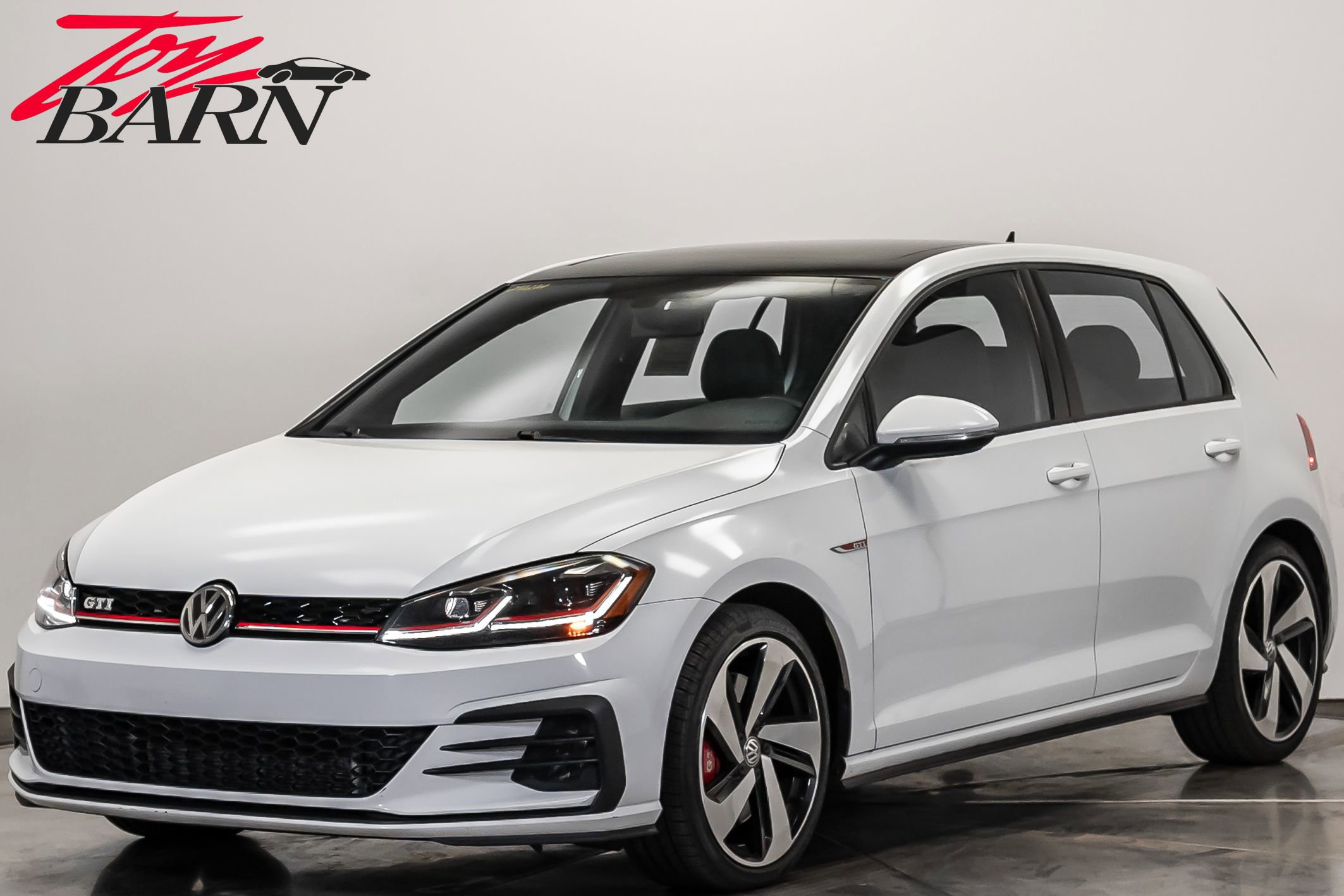 Used 2018 Volkswagen GTI SE