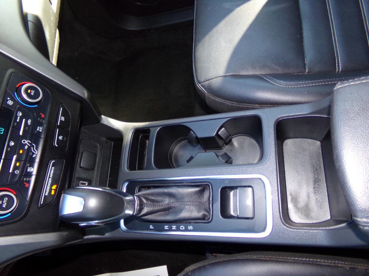 Used 2018 Ford Escape SEL image 59