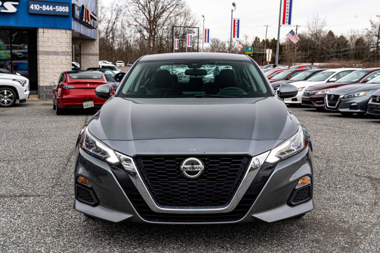 Used 2022 Nissan Altima 2.5 SV image 2