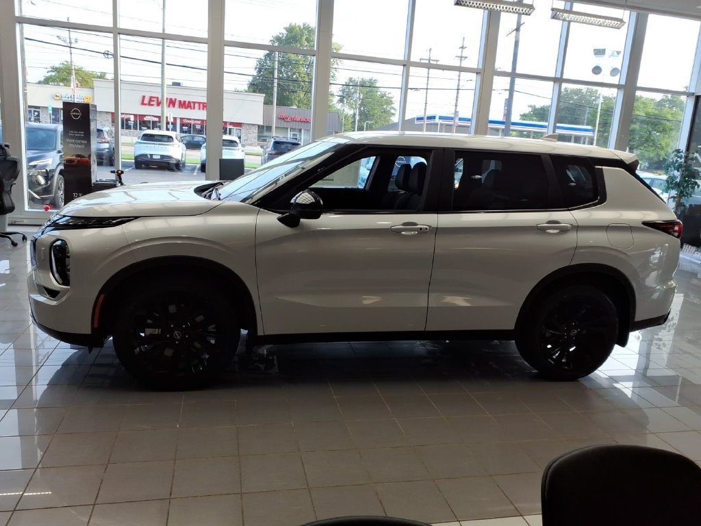 New 2026 Nissan Rogue SL AWD/4WD image 6