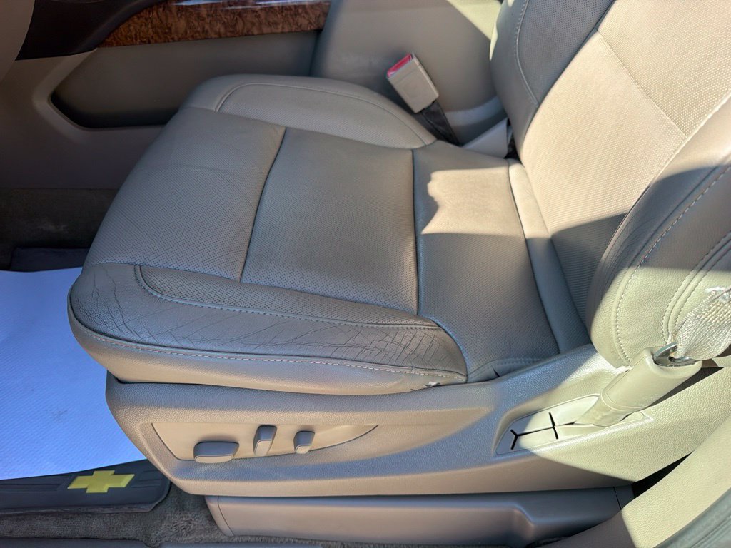 Used 2015 Chevrolet Tahoe LTZ AWD/4WD image 10
