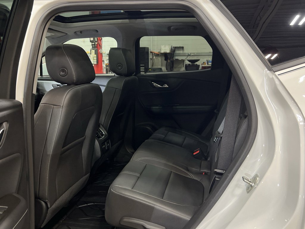 Used 2024 Chevrolet Blazer LT w/ Sound & Technology Package image 36