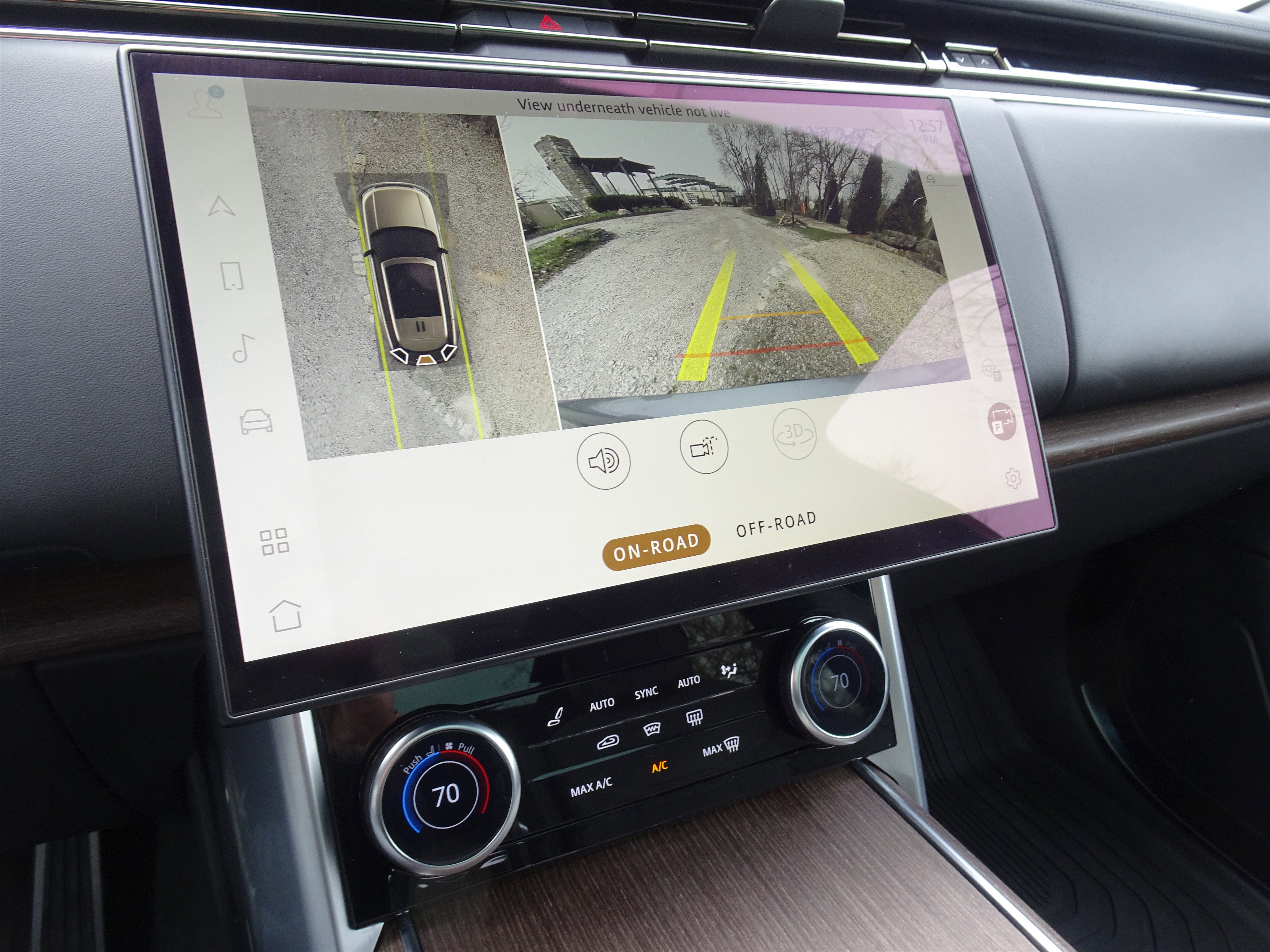 Certified 2023 Land Rover Range Rover SE image 4