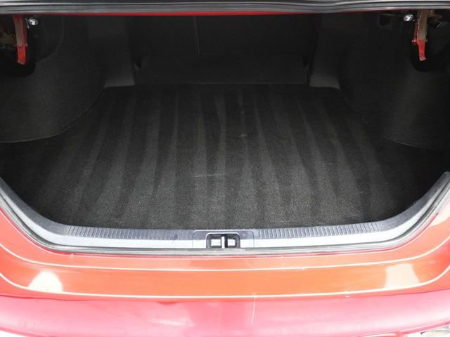 Used 2020 Toyota Camry SE w/ Convenience Package image 2