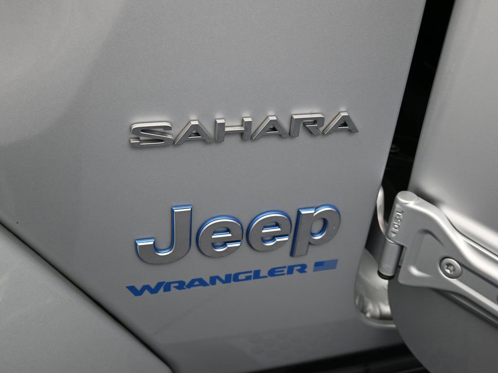 Used 2023 Jeep Wrangler Unlimited Sahara image 38