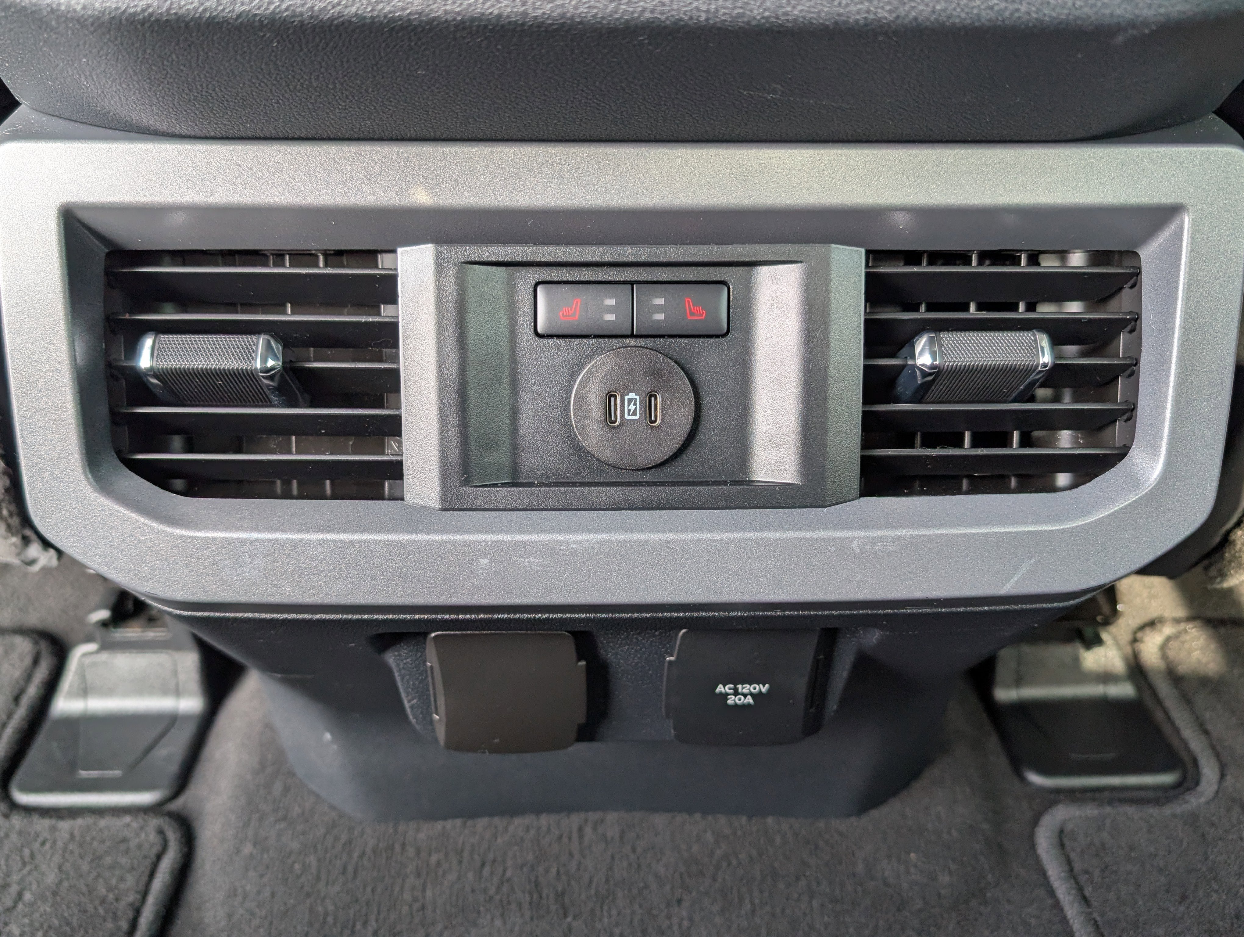 Certified 2024 Ford F350 Lariat w/ Lariat Ultimate Package image 17