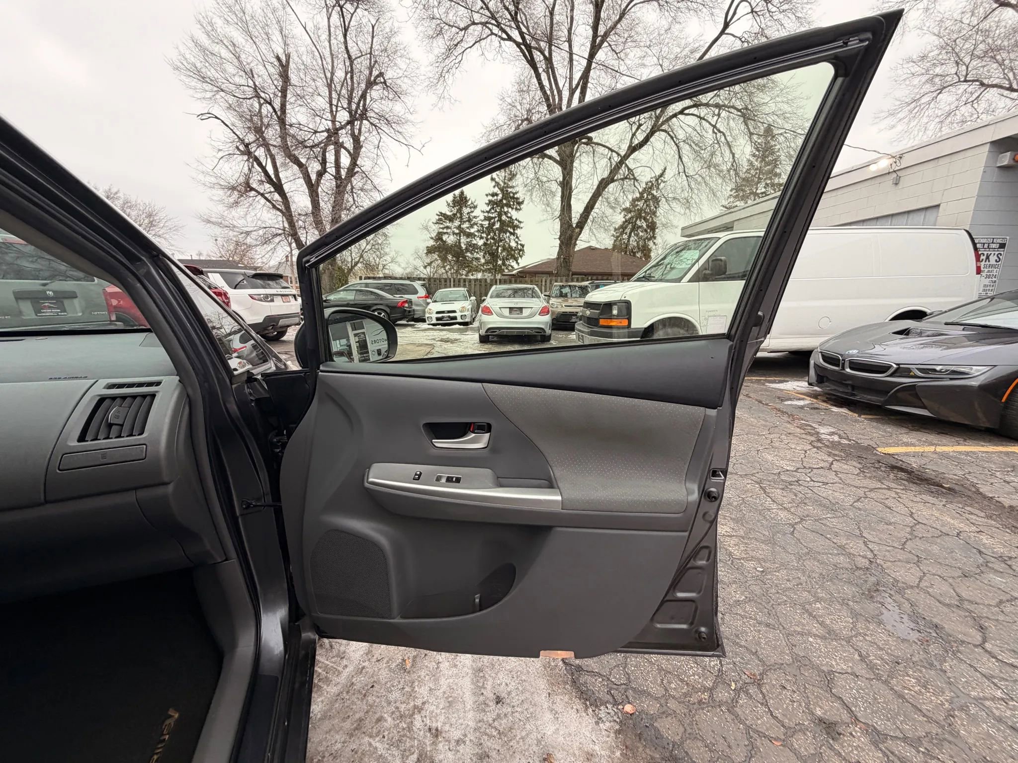 Used 2012 Toyota Prius V Three image 22