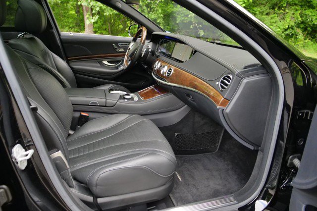 Used 2015 Mercedes-Benz S 550 4MATIC Sedan image 44