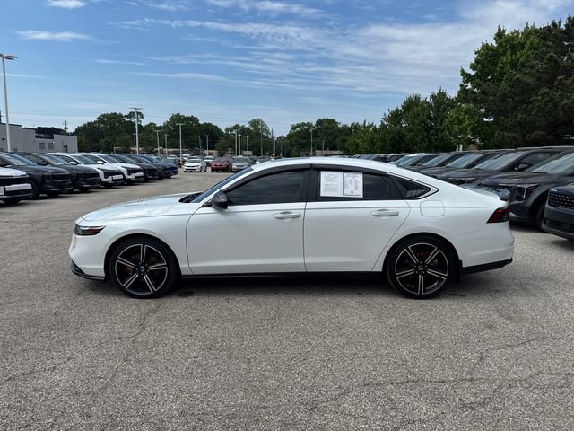 Used 2024 Honda Accord Sport image 2
