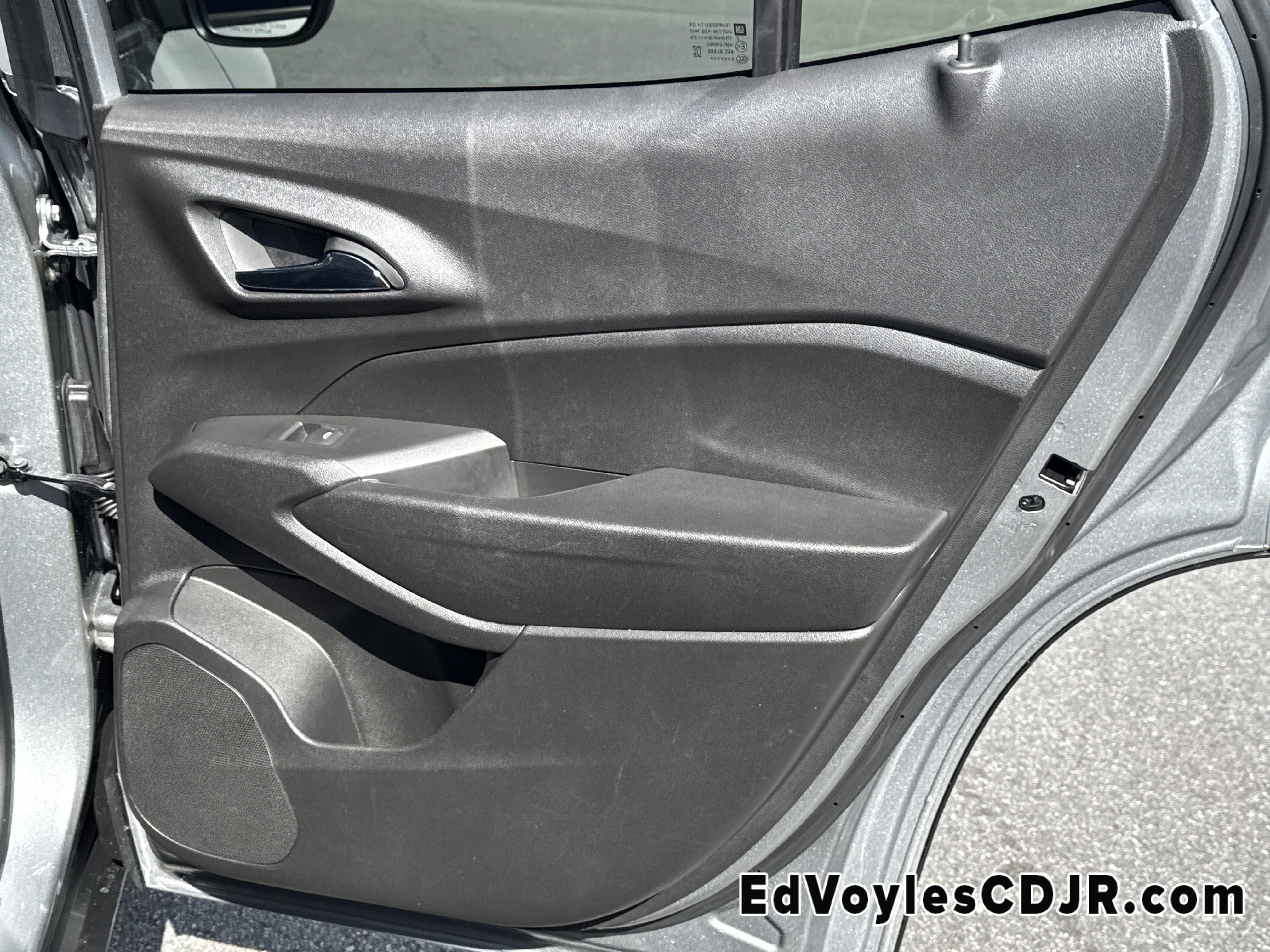 Used 2025 Chevrolet Trax RS w/ Driver Confidence Package image 19