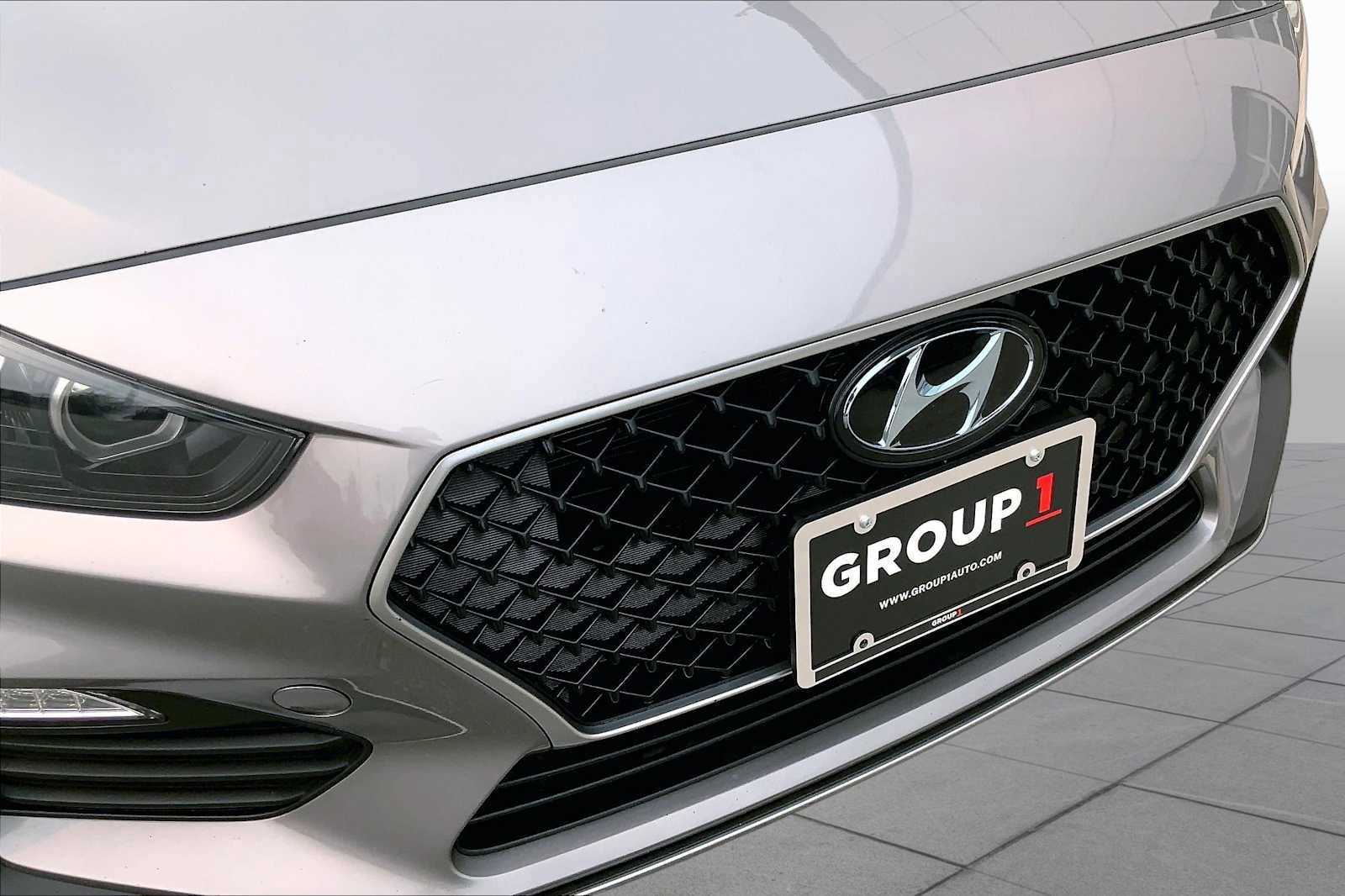 Used 2020 Hyundai Elantra GT N Line w/ Tech Package 03 FWD image 31