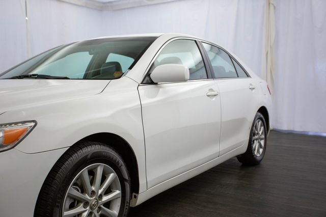 Used 2011 Toyota Camry XLE w/ XLE Extra-Value Pkg #2 image 35